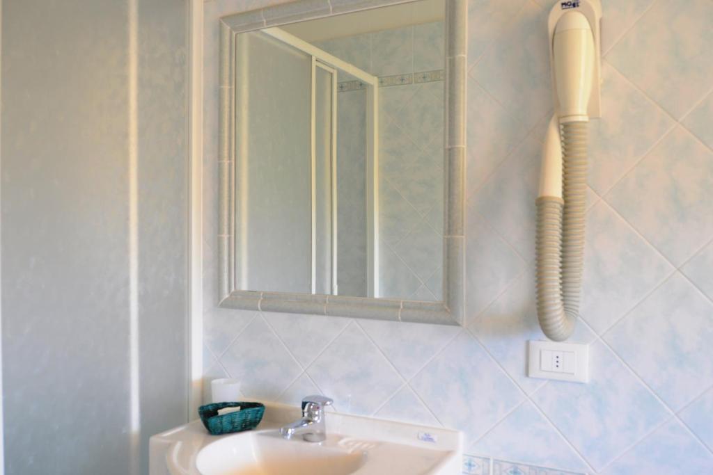 Hotel Azzurra Marina di Pietrasanta Szoba fotó