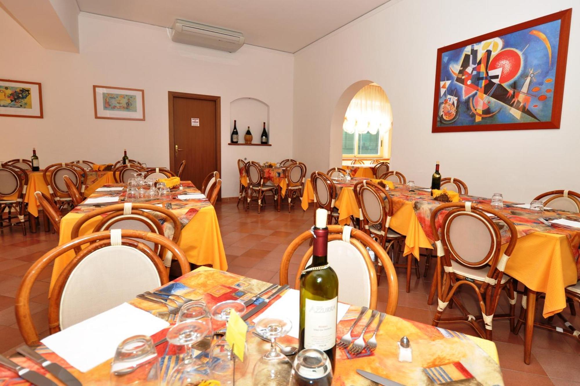 Hotel Azzurra Marina di Pietrasanta Kültér fotó