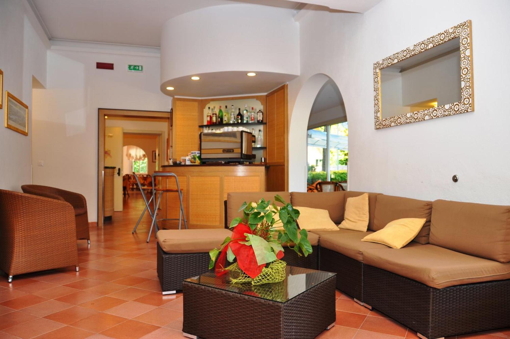 Hotel Azzurra Marina di Pietrasanta Kültér fotó
