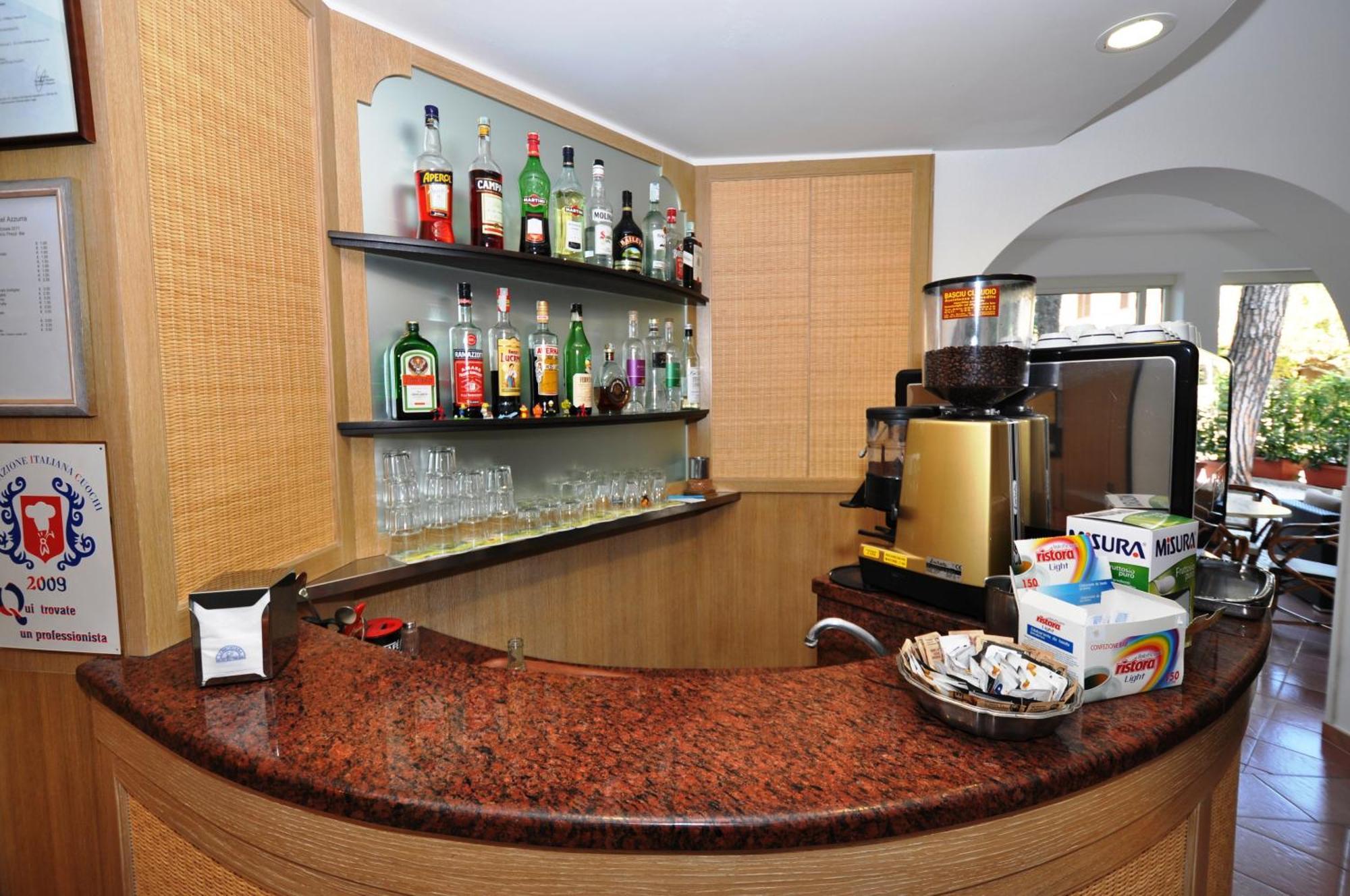 Hotel Azzurra Marina di Pietrasanta Kültér fotó